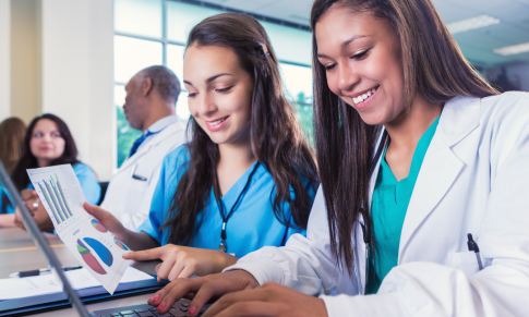 Choosing the Best Nursing Program: 6 Essential Factors